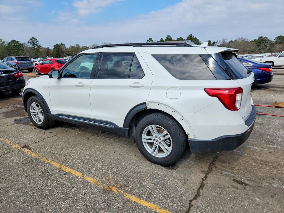 Photo 2 from auction – 2024 FORD EXPLORER X with VIN 1FMSK7DH2RGA56386