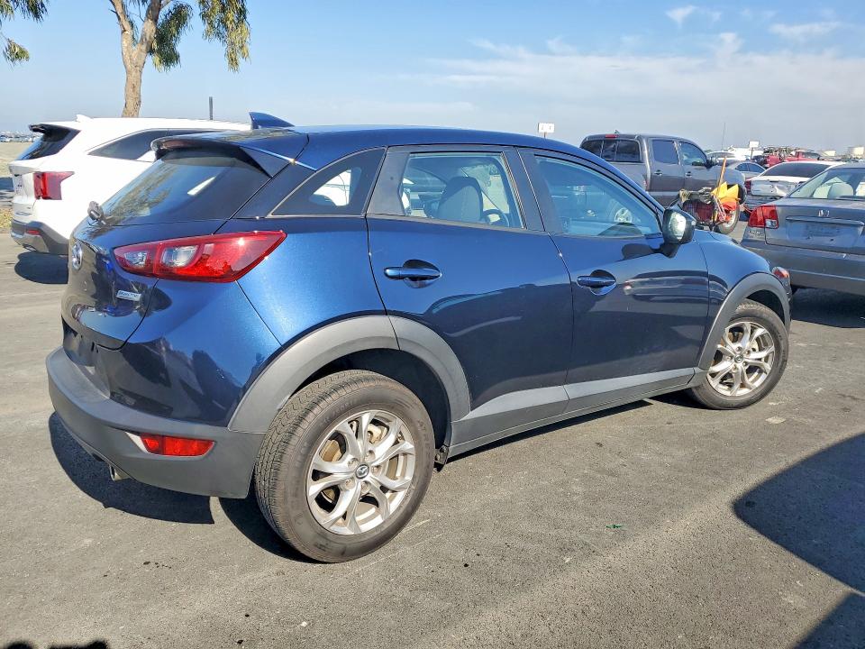 Photo 3 from auction – 2019 MAZDA CX-3 SPORT with VIN JM1DKDB76K1460001
