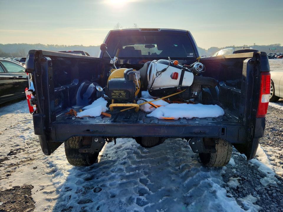 Photo 6 from auction – 2004 FORD F150 with VIN 1FTPX14504NC22228