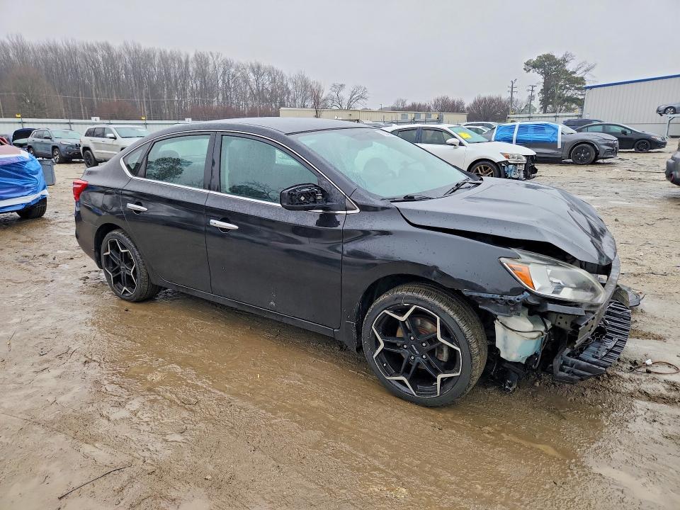 Photo 4 from auction – 2017 NISSAN SENTRA with VIN 3N1AB7AP2HY232414