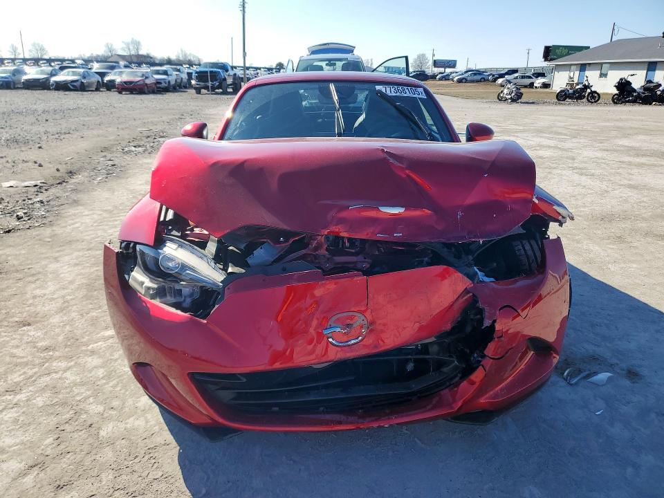 Photo 5 from auction – 2024 MAZDA MX-5 MIATA with VIN JM1NDAM7XR0608564