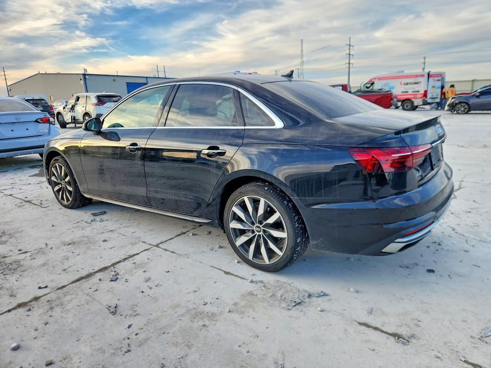 Photo 2 from auction – 2021 AUDI A4 PREMIUM with VIN WAUBBAF49MA041033