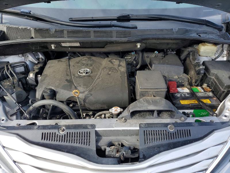 Photo 12 from auction – 2017 TOYOTA SIENNA with VIN 5TDYZ3DCXHS780211