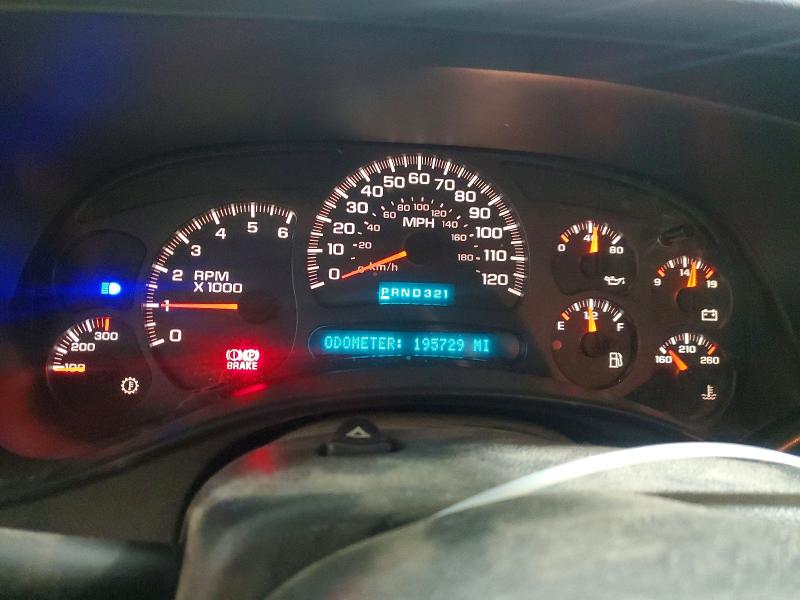 Photo 9 from auction – 2003 CHEVROLET SILVERADO with VIN 1GCGK13U73F201229