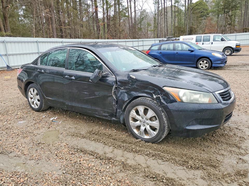 Photo 4 from auction – 2010 HONDA ACCORD EXL with VIN 1HGCP2F83AA180623