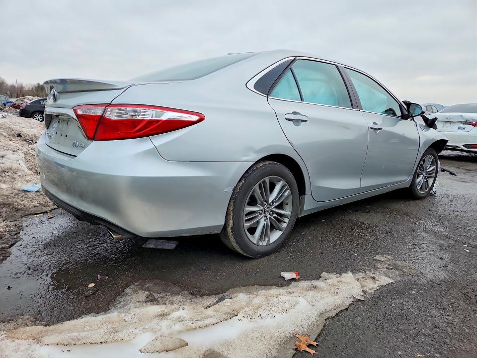 Photo 3 from auction – 2016 TOYOTA CAMRY with VIN 4T1BD1FK2GU191270
