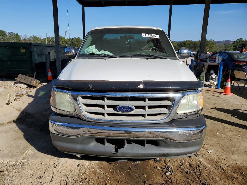 Photo 5 from auction – 2002 FORD F150 with VIN 1FTRW07612KB60170