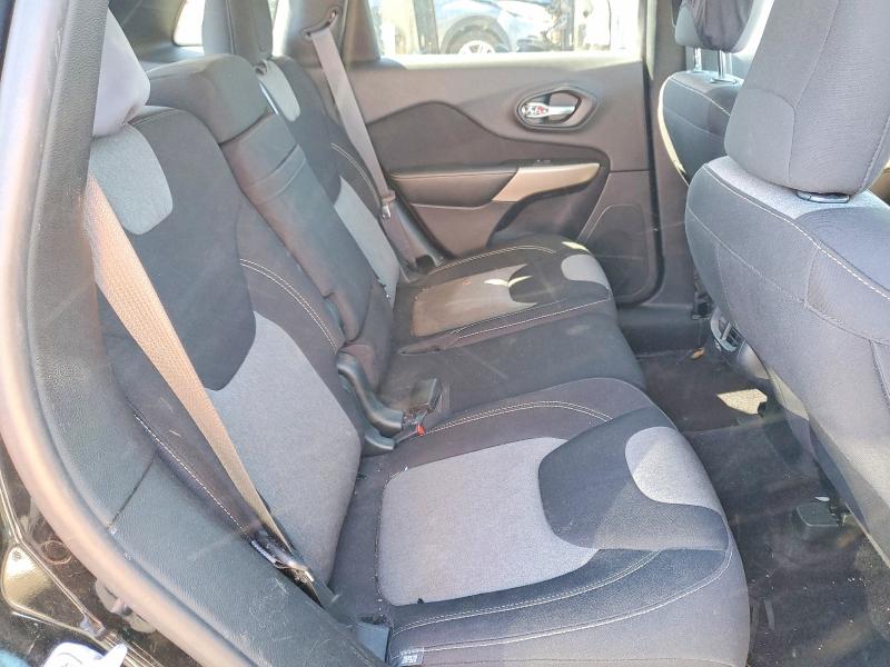 Photo 10 from auction – 2018 JEEP CHEROKEE with VIN 1C4PJLCB8JD584359