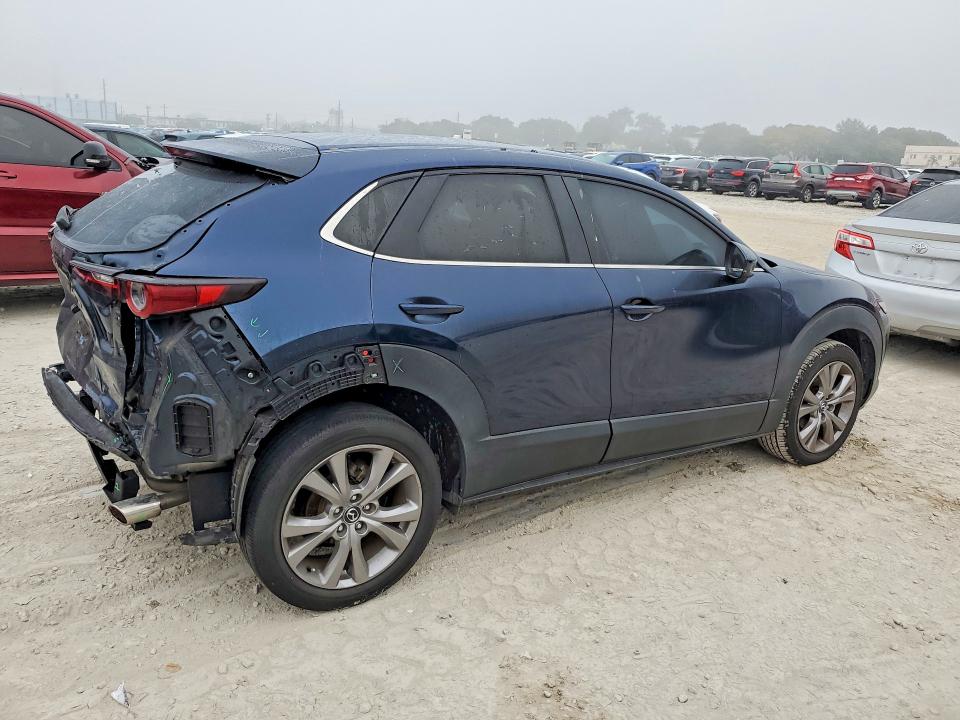 Photo 3 from auction – 2021 MAZDA CX-30 with VIN 3MVDMABL0MM218217
