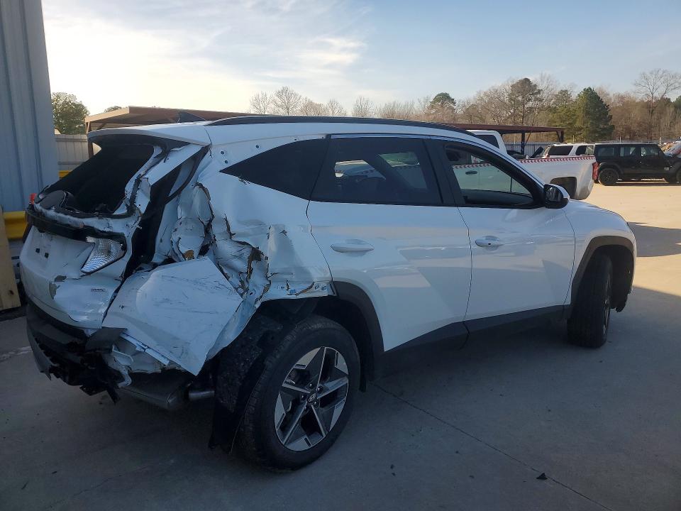 Photo 3 from auction – 2026 HYUNDAI TUCSON SEL with VIN 5NMJBCDE8TH644081
