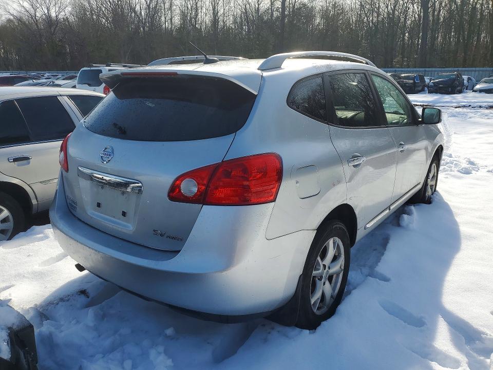 Photo 3 from auction – 2011 NISSAN ROGUE with VIN JN8AS5MVXBW688725