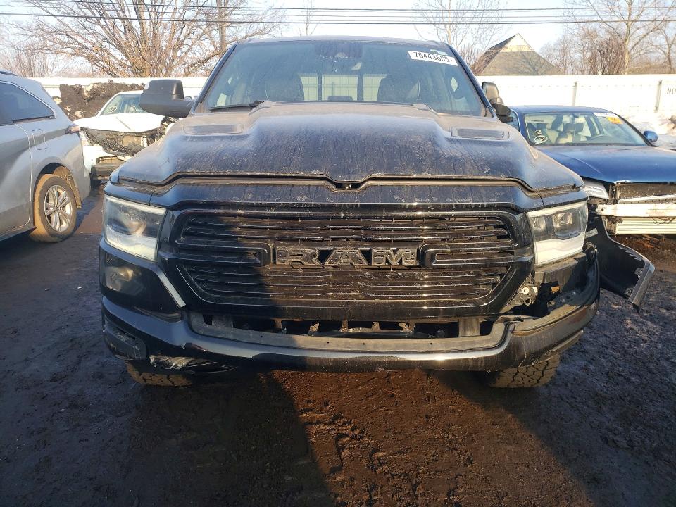 Photo 5 from auction – 2021 RAM TRUCKS 1500 with VIN 1C6SRFRT5MN641885
