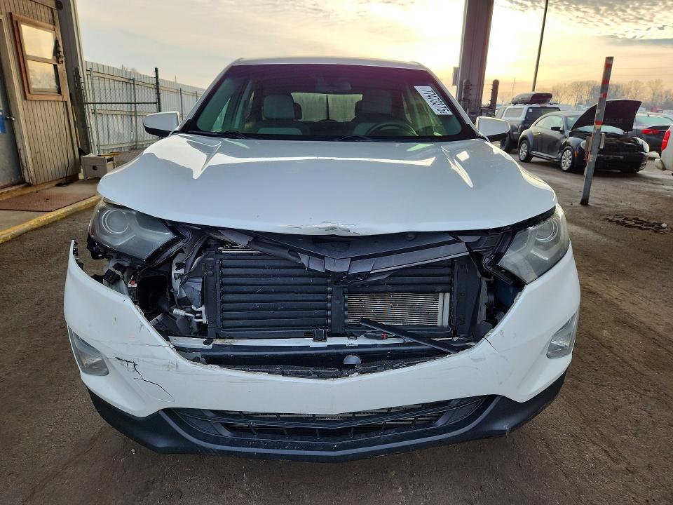 Photo 5 from auction – 2018 CHEVROLET EQUINOX LT with VIN 2GNAXJEV2J6198106