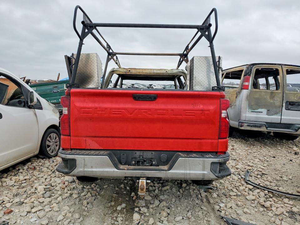 Photo 6 from auction – 2023 CHEVROLET SILVERADO with VIN 1GCPACEK5PZ212373