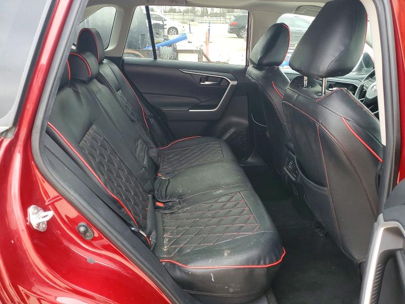 Photo 10 from auction – 2021 TOYOTA RAV4 with VIN 2T3W1RFV6MW149660