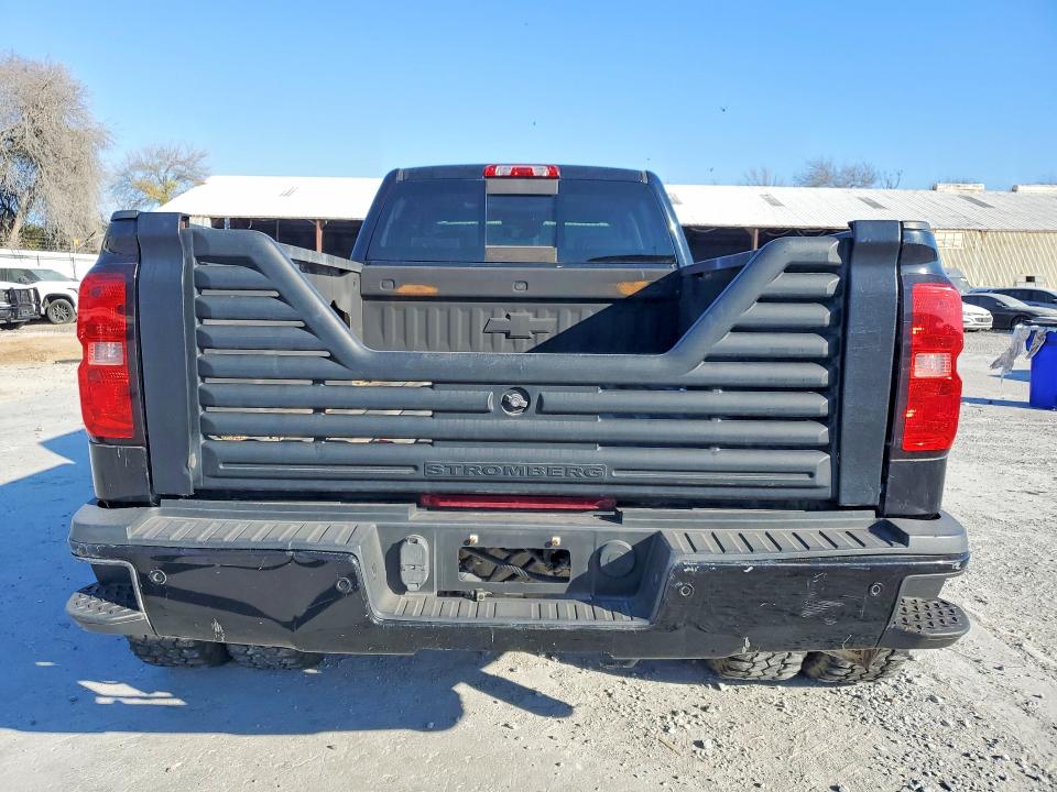 Photo 6 from auction – 2016 CHEVROLET SILVERADO with VIN 1GC4K1E82GF138789