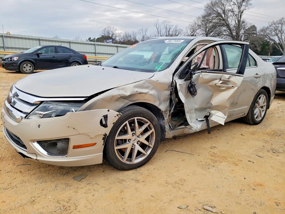 Photo 1 from auction – 2010 FORD FUSION with VIN 3FAHP0JA7AR350108