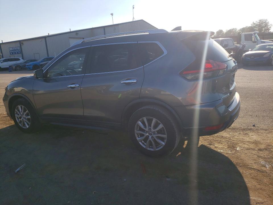 Фото 2 с аукциона – 2018 NISSAN ROGUE S с VIN KNMAT2MT6JP518019