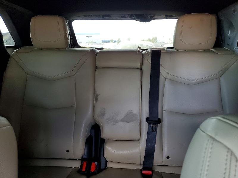 Photo 10 from auction – 2017 CADILLAC XT5 with VIN 1GYKNARS8HZ105052