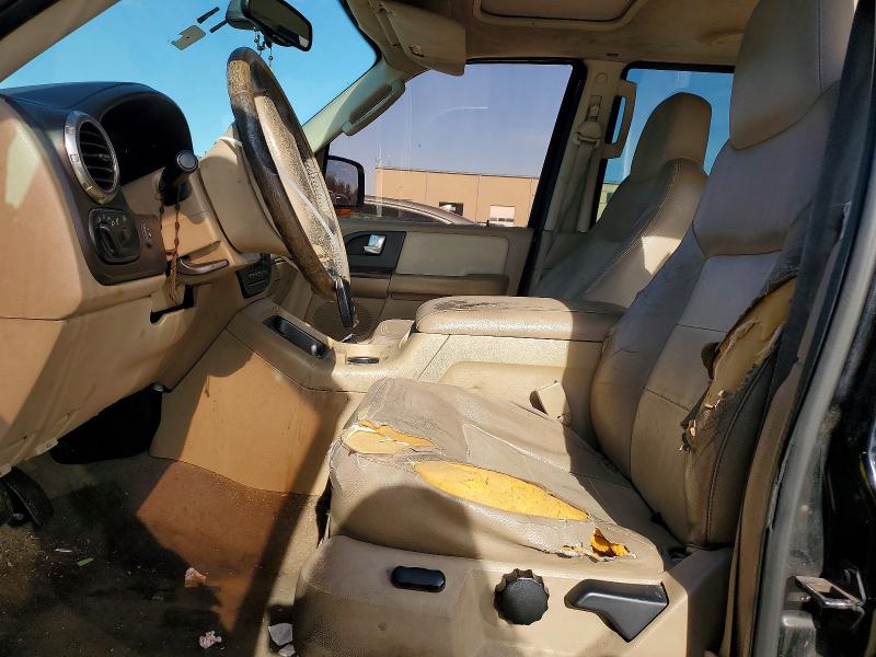 Photo 7 from auction – 2004 FORD EXPEDITION with VIN 1FMFU17L54LA27599