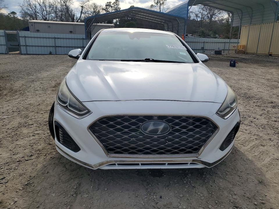 Photo 5 from auction – 2019 HYUNDAI SONATA with VIN 5NPE34AF7KH779913