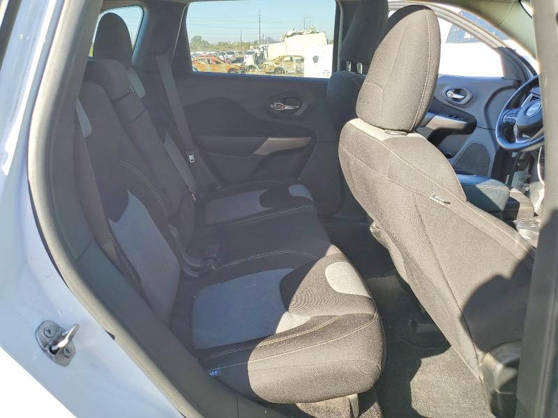 Photo 11 from auction – 2018 JEEP CHEROKEE with VIN 1C4PJMCB3JD540971