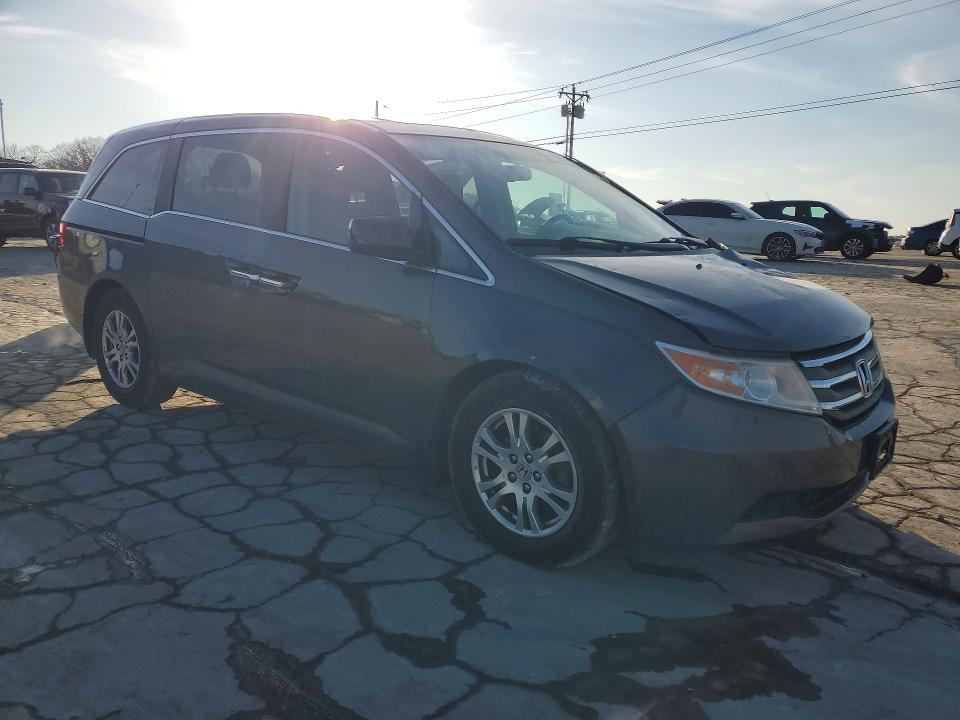 Photo 4 from auction – 2013 HONDA ODYSSEY EX with VIN 5FNRL5H66DB091027