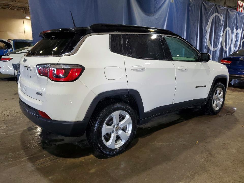 Photo 3 from auction – 2018 JEEP COMPASS LA with VIN 3C4NJDBB4JT328079