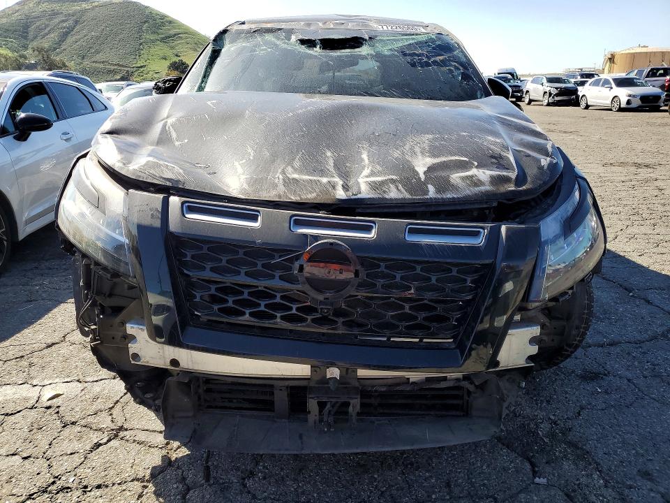 Photo 5 from auction – 2023 NISSAN PATHFINDER with VIN 5N1DR3BD4PC262357