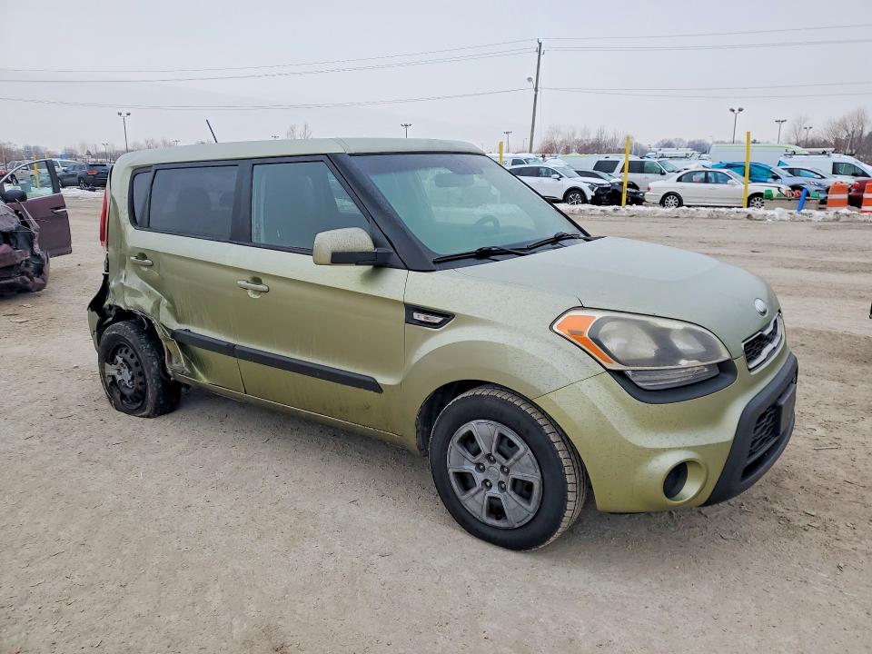 Photo 4 from auction – 2013 KIA SOUL with VIN KNDJT2A59D7606685