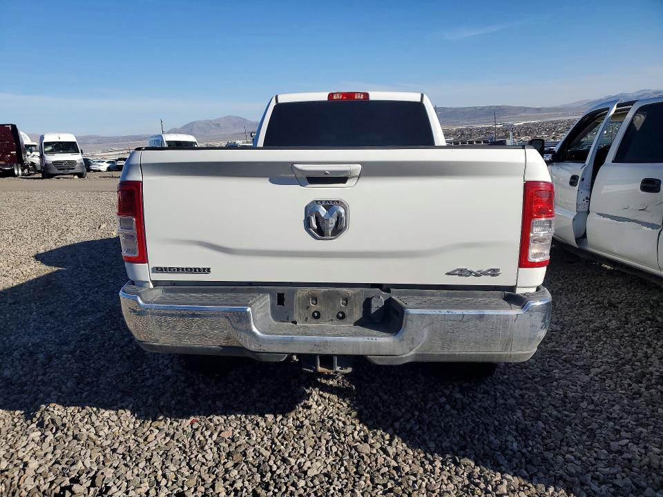 Photo 6 from auction – 2022 RAM 2500 with VIN 3C6UR5JL6NG239284