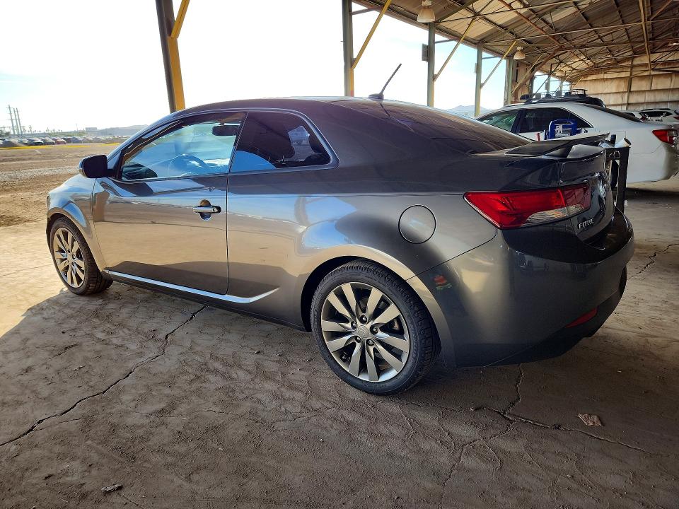 Photo 2 from auction – 2013 KIA FORTE SX with VIN KNAFW6A39D5690891