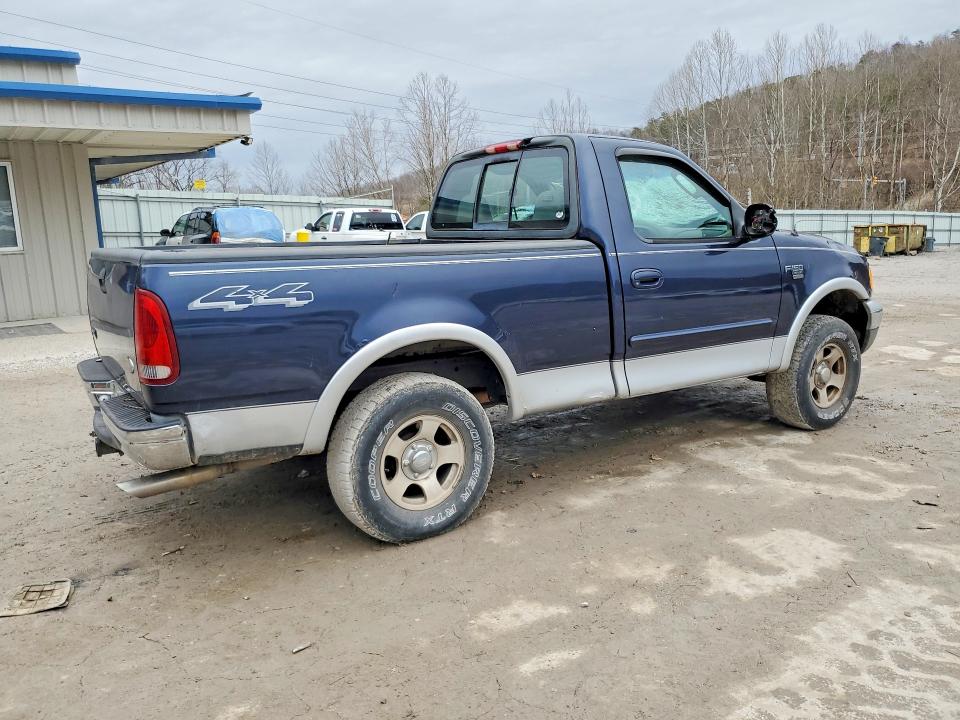Photo 3 from auction – 2002 FORD F150 with VIN 1FTRF18W02NB40625
