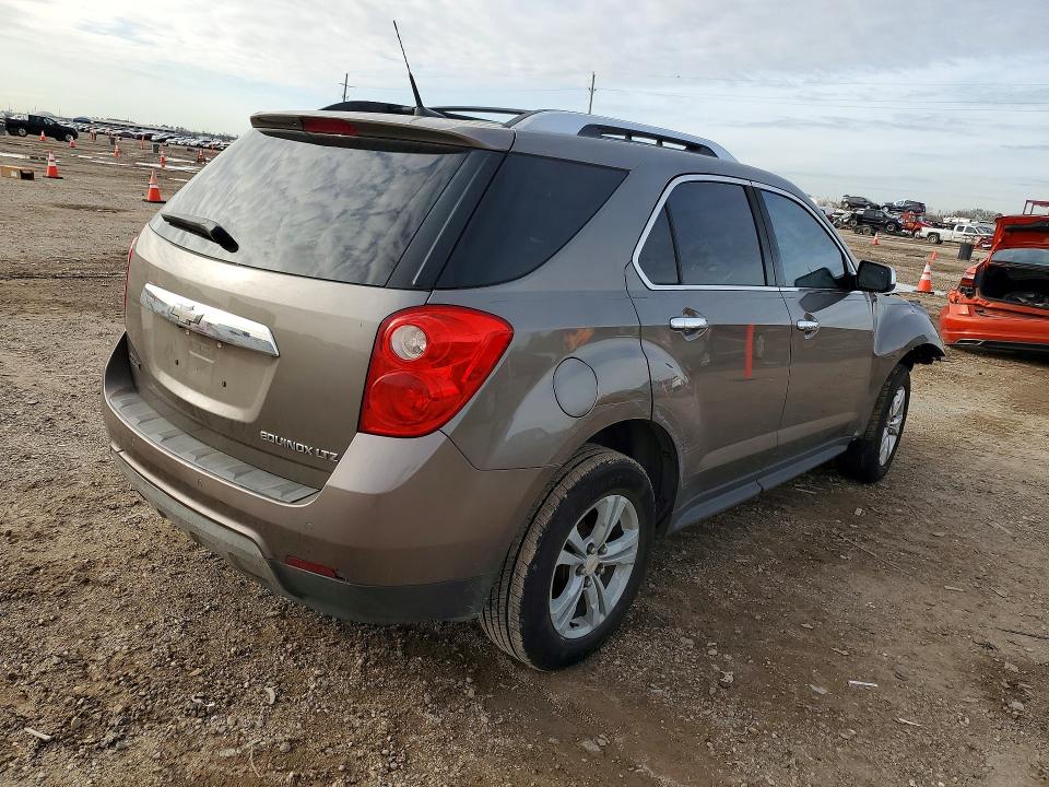 Photo 3 from auction – 2011 CHEVROLET EQUINOX with VIN 2CNALFEC7B6222140