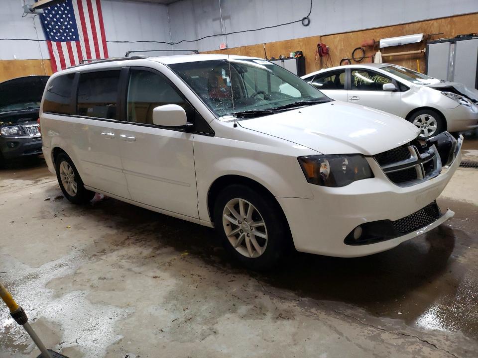 Photo 4 from auction – 2016 DODGE GRAND CARAVAN with VIN 2C4RDGCG7GR324978