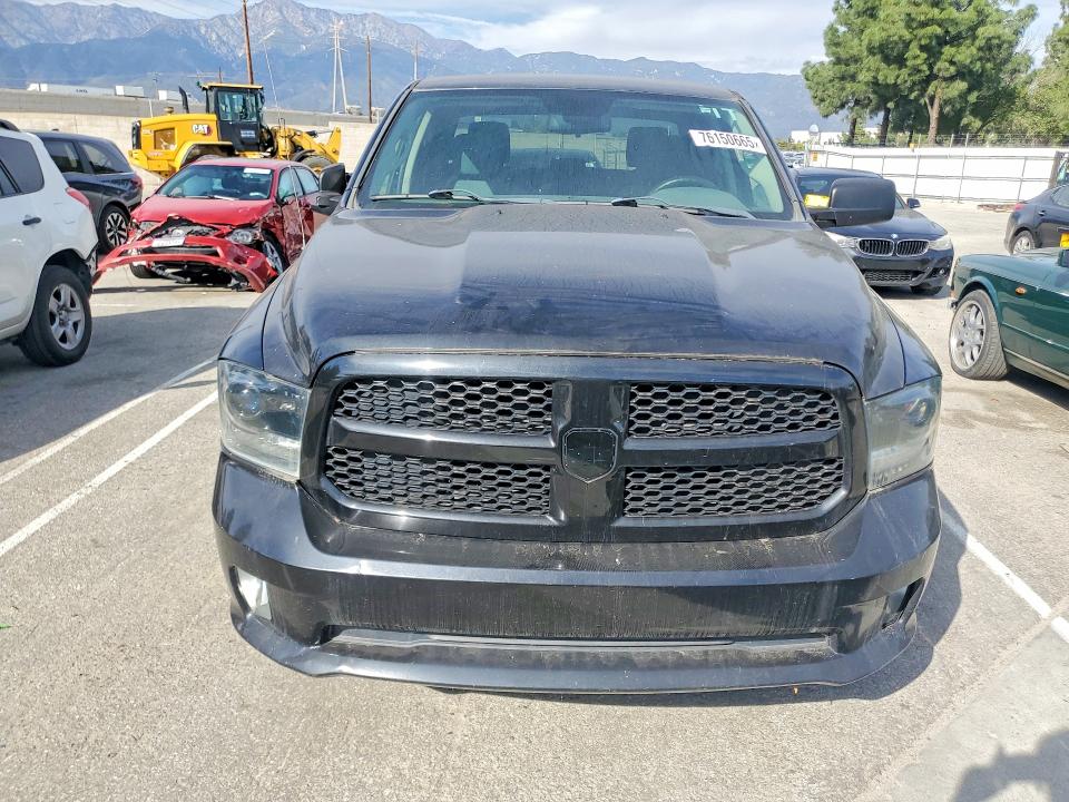 Photo 5 from auction – 2015 RAM 1500 ST with VIN 1C6RR6KT2FS629433