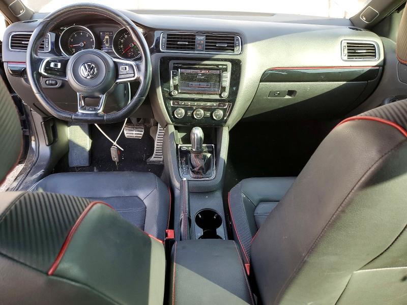 Photo 8 from auction – 2015 VOLKSWAGEN JETTA with VIN 3VW4S7AJ4FM235208