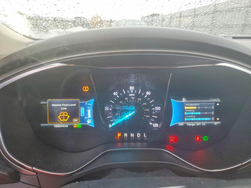 Photo 9 from auction – 2017 FORD FUSION with VIN 3FA6P0LU0HR387929