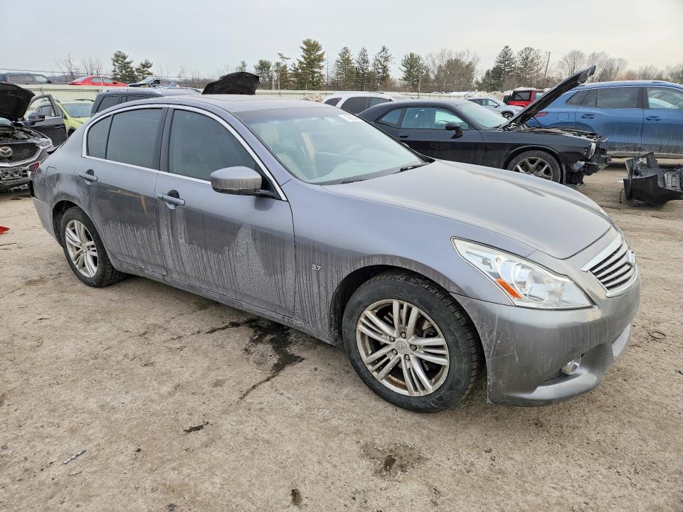 Photo 4 from auction – 2015 INFINITY Q40 with VIN JN1CV6AR0FM523781