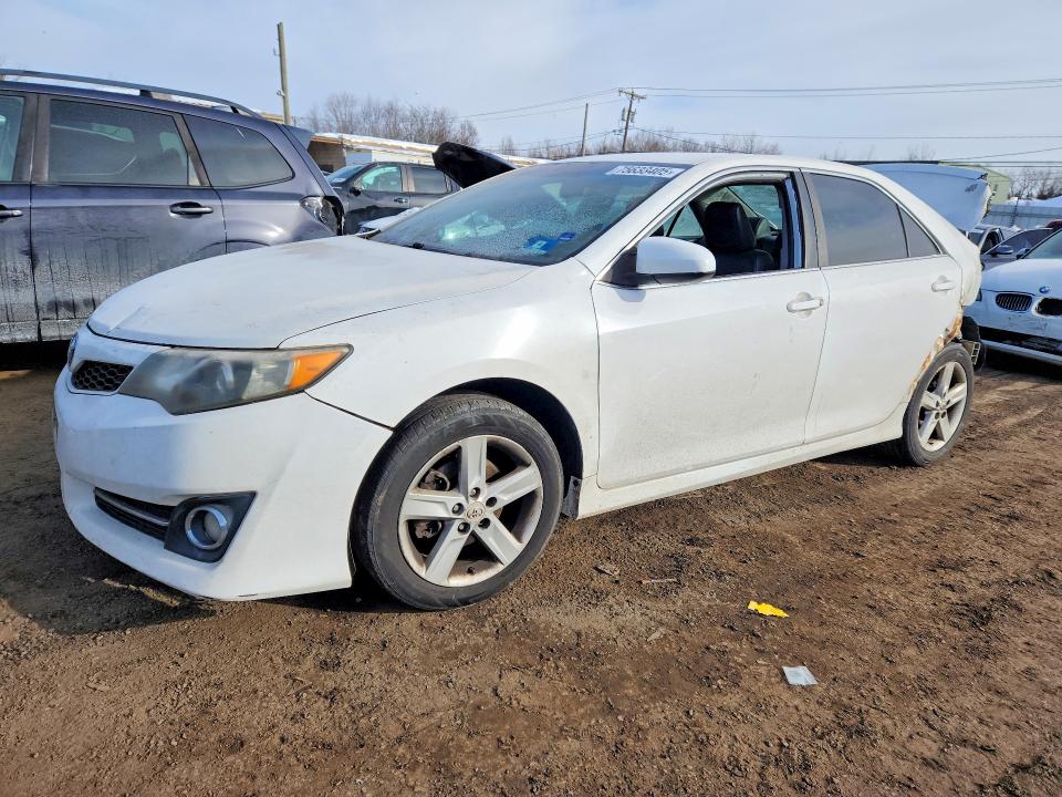 Photo 1 from auction – 2013 TOYOTA CAMRY L with VIN 4T1BF1FK7DU646927