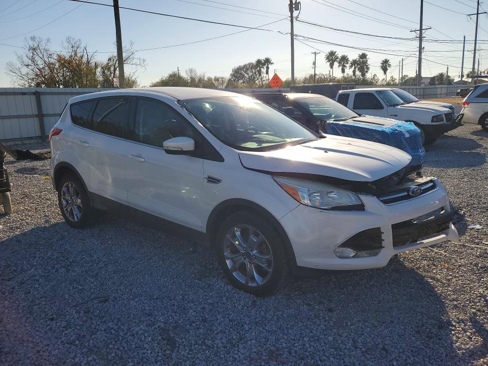 Photo 4 from auction – 2013 FORD ESCAPE SEL with VIN 1FMCU0HX7DUC76544