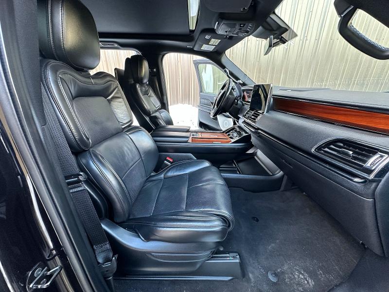 Photo 5 from auction – 2019 LINCOLN NAVIGATOR with VIN 5LMJJ3LT7KEL21377