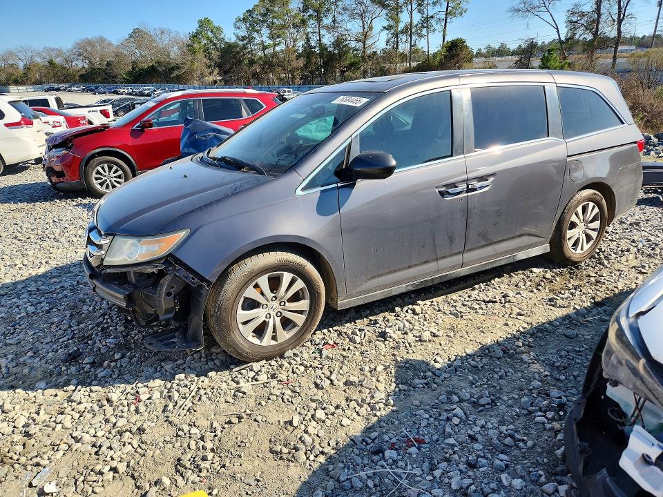 HONDA ODYSSEY 2015 with VIN 5FNRL5H63FB007586 - Photo from auction