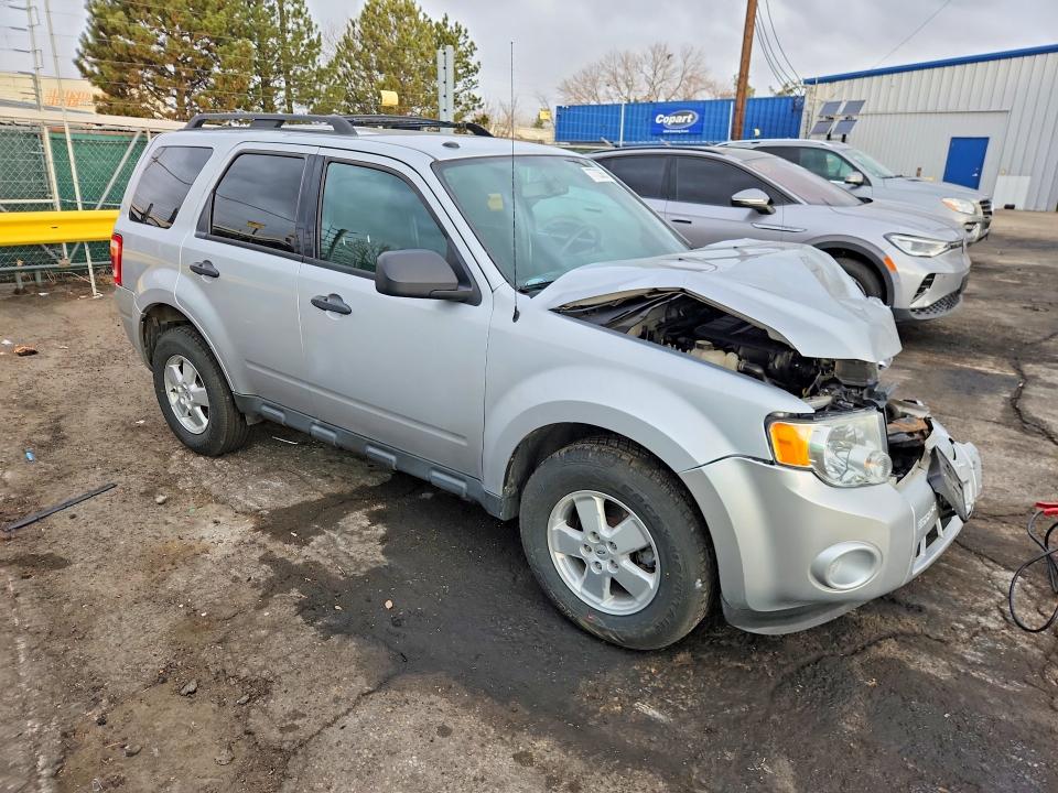 Photo 4 from auction – 2011 FORD ESCAPE with VIN 1FMCU9DG1BKC38908