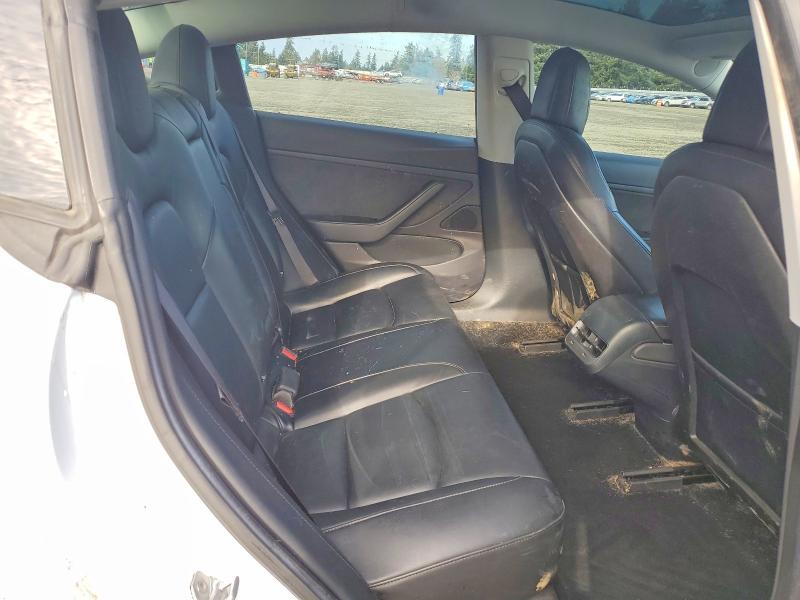 Photo 10 from auction – 2018 TESLA MODEL 3 with VIN 5YJ3E1EA5JF019765