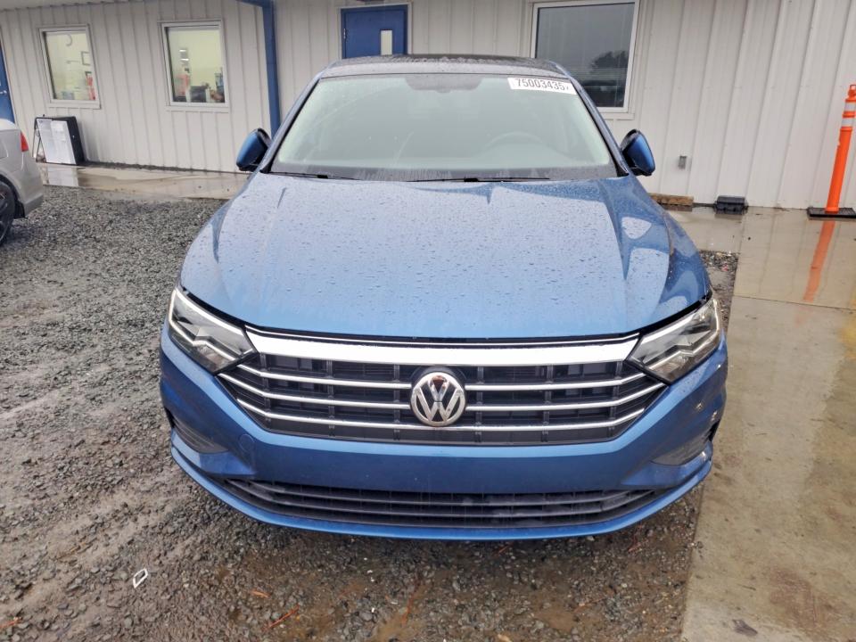 Photo 5 from auction – 2021 VOLKSWAGEN JETTA with VIN 3VWC57BU3MM067313