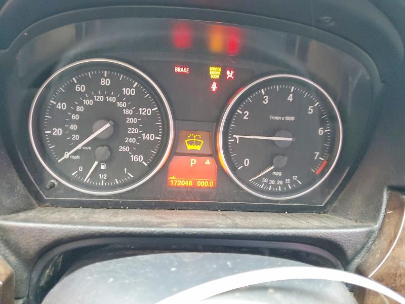 Photo 9 from auction – 2009 BMW 328 with VIN WBAPH57549NM33002