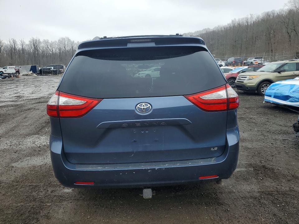 Photo 6 from auction – 2015 TOYOTA SIENNA with VIN 5TDKK3DC2FS683107