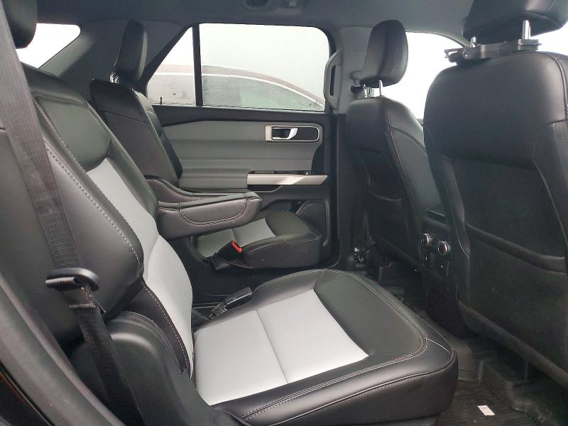 Photo 11 from auction – 2022 FORD EXPLORER with VIN 1FMSK8DH6NGC04619