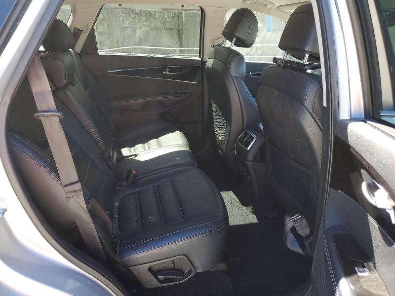 Photo 10 from auction – 2017 KIA SORENTO with VIN 5XYPH4A17HG273478